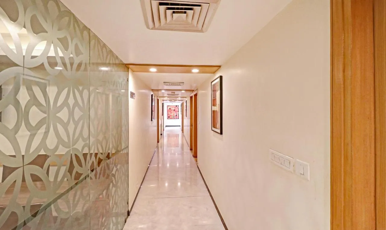Hotel Treebo Galaxy Rooms New Delhi