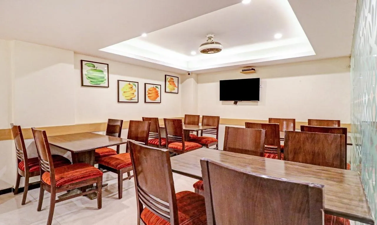 Hotel Treebo Galaxy Rooms New Delhi