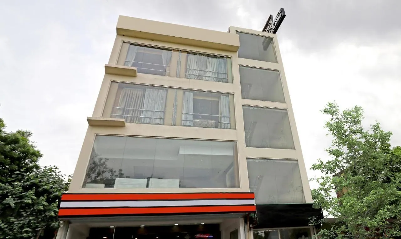 Treebo Galaxy Rooms New Delhi Hotel